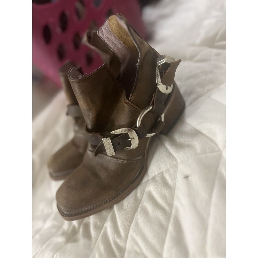 Freebird Truce Size 7